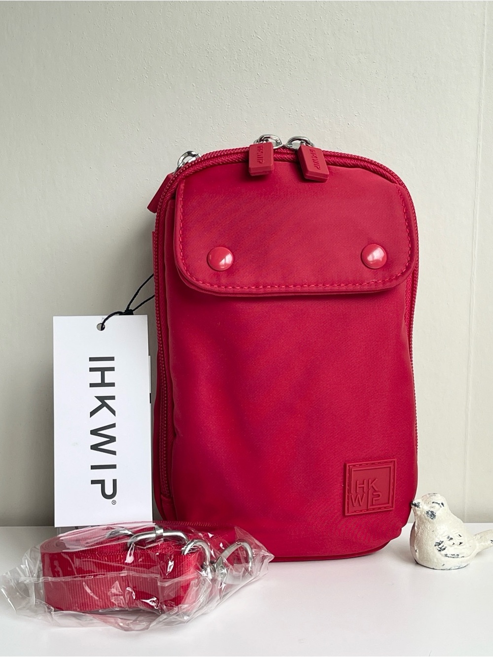 IHKWIP The Everyday Essentials Crossbody With RFID New With Tag 🏷️